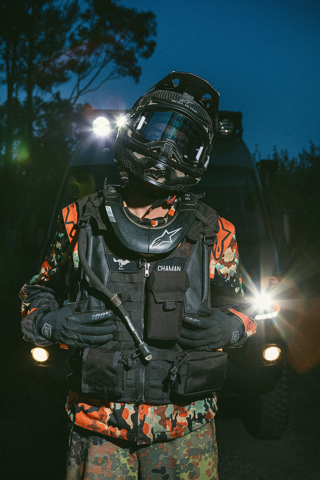 El Solitario Tactical Vest - product photo