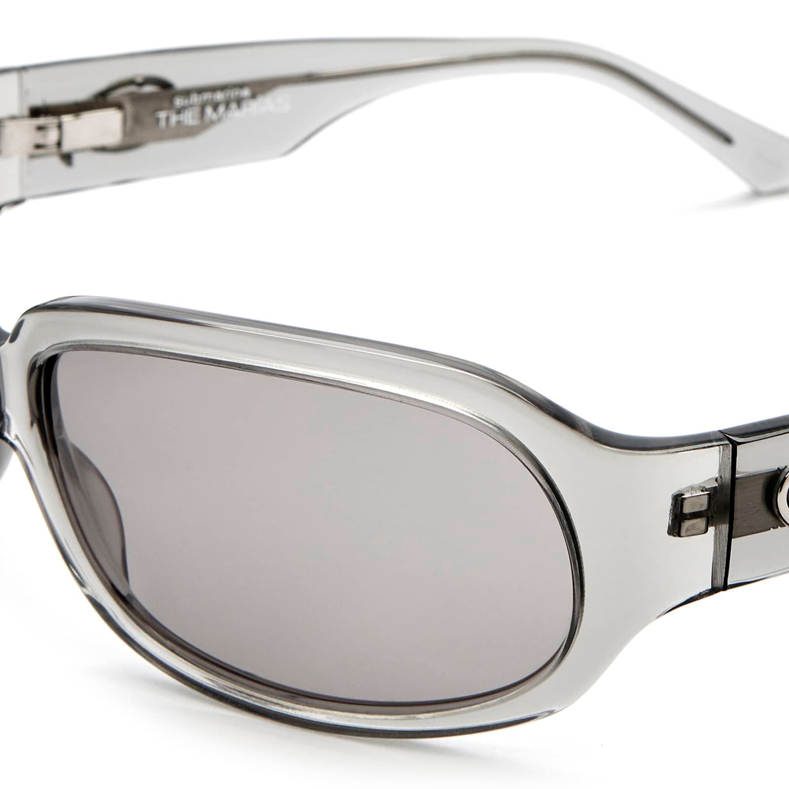 Crap Eyewear Submarine by the Marías sunglasses - detail view