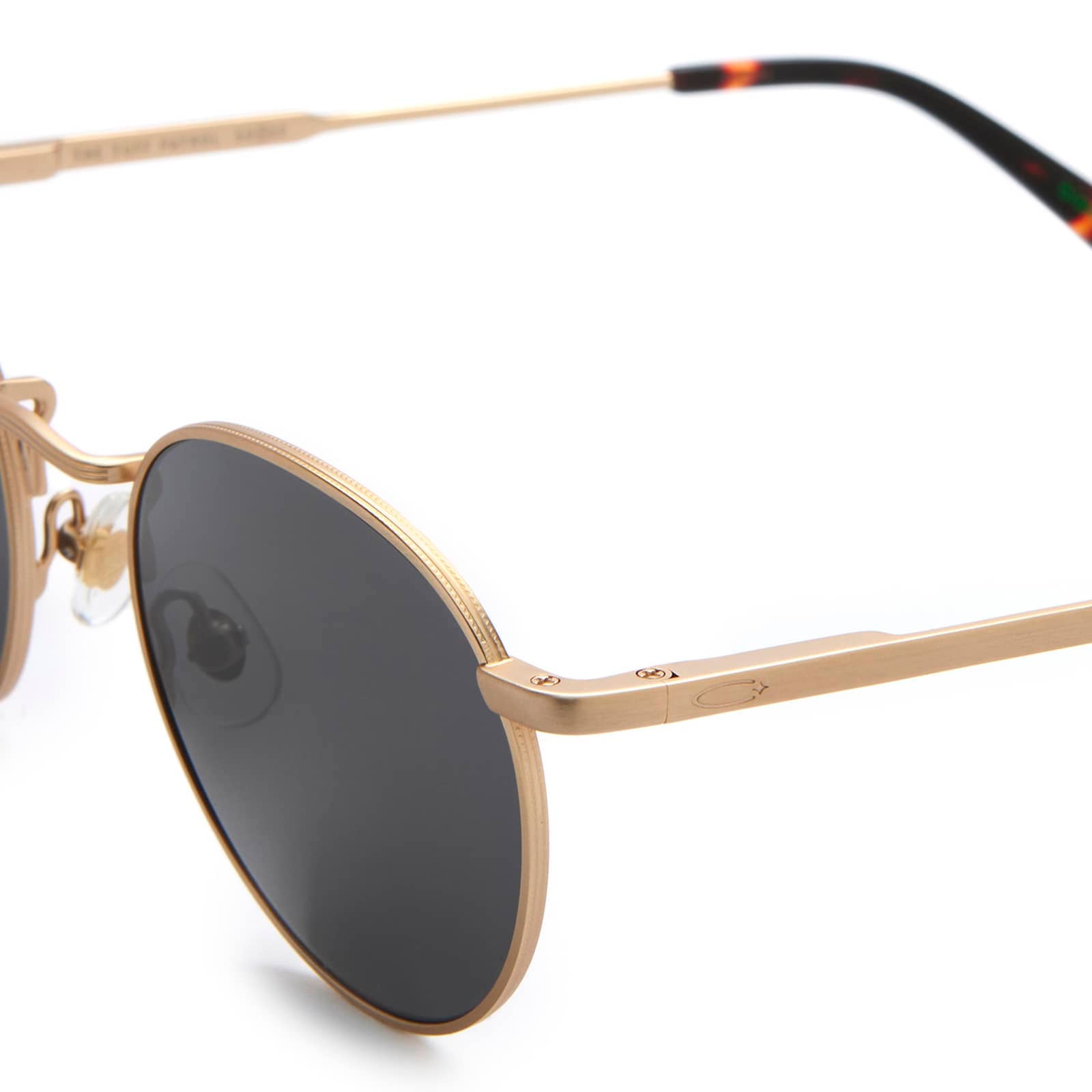 Crap Eyewear The Tuff Patrol sunglasses - detail view