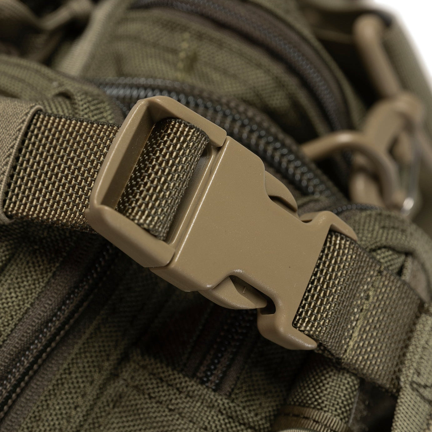 El Solitario Tactical Magic Waist Bag - product photo